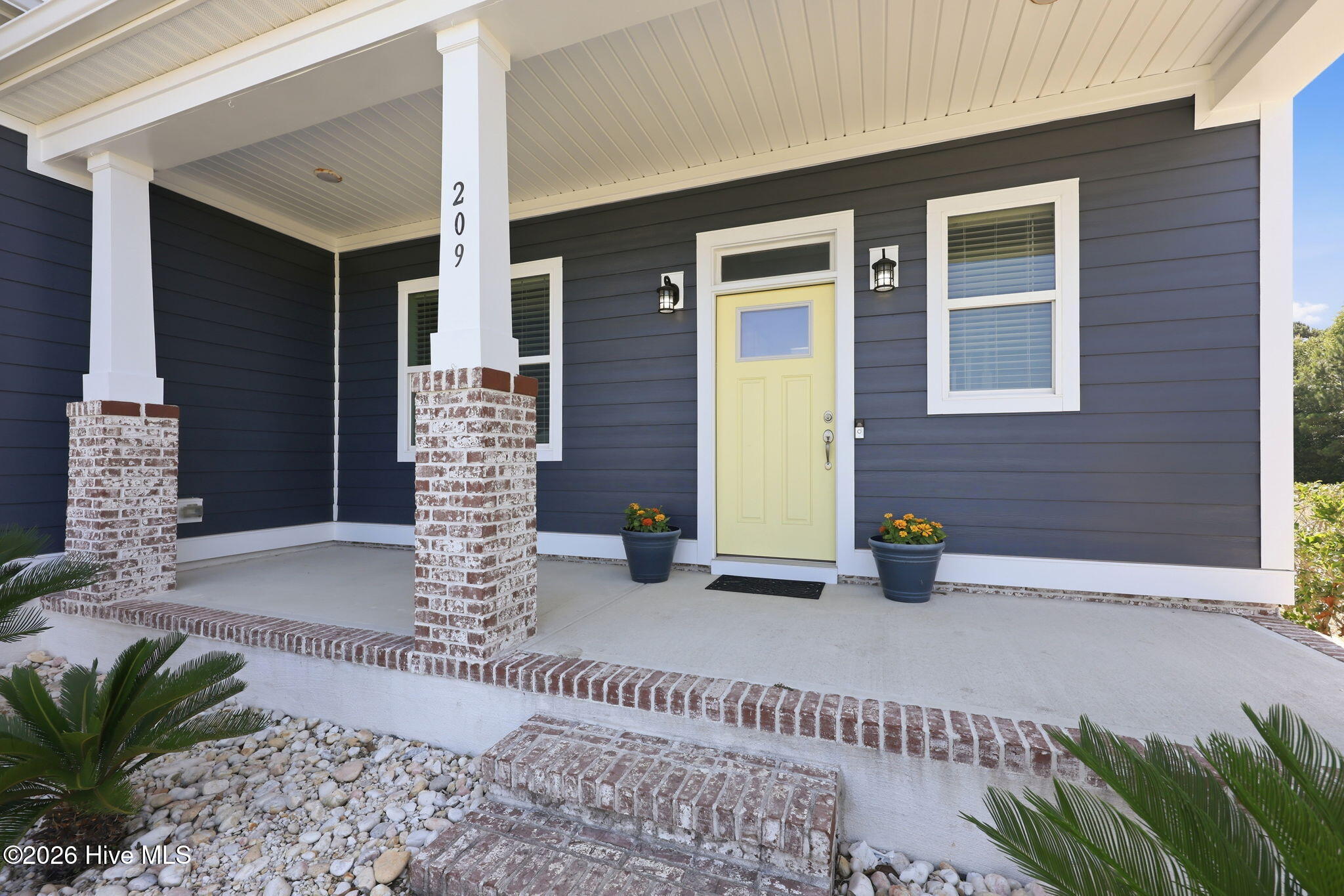 209 Bogue Carrier Court