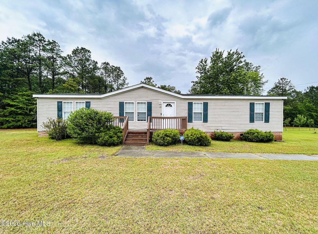 Photo of 115 Winn Court, Jacksonville, NC 28540 (MLS # 100570827)
