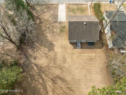 Tiny photo for 136 Elizabeth Street, Jacksonville, NC 28540 (MLS # 100555981)