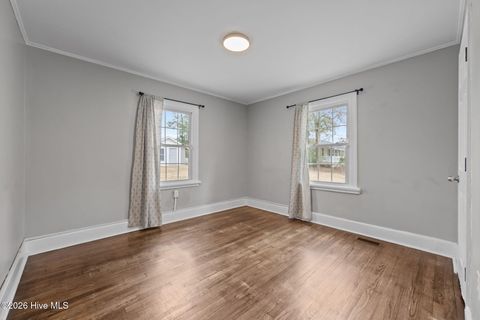 Tiny photo for 136 Elizabeth Street, Jacksonville, NC 28540 (MLS # 100555981)
