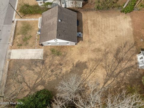 Tiny photo for 136 Elizabeth Street, Jacksonville, NC 28540 (MLS # 100555981)