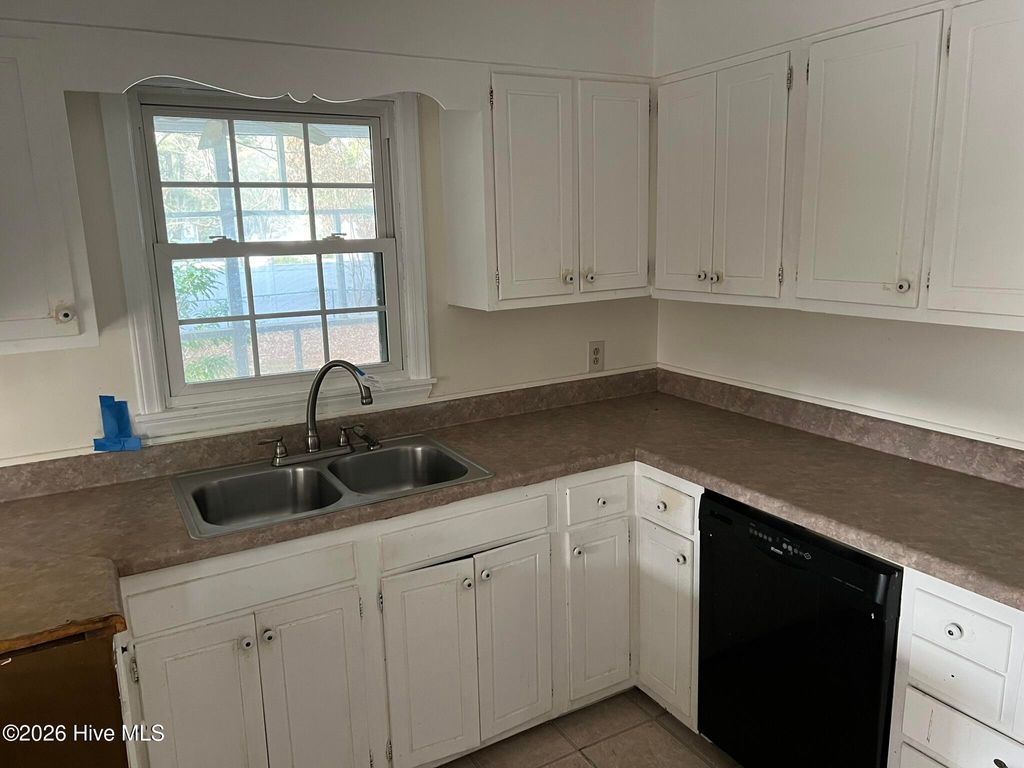 Photo of 1701 Scotty Drive, Goldsboro, NC 27534 (MLS # 100551945)