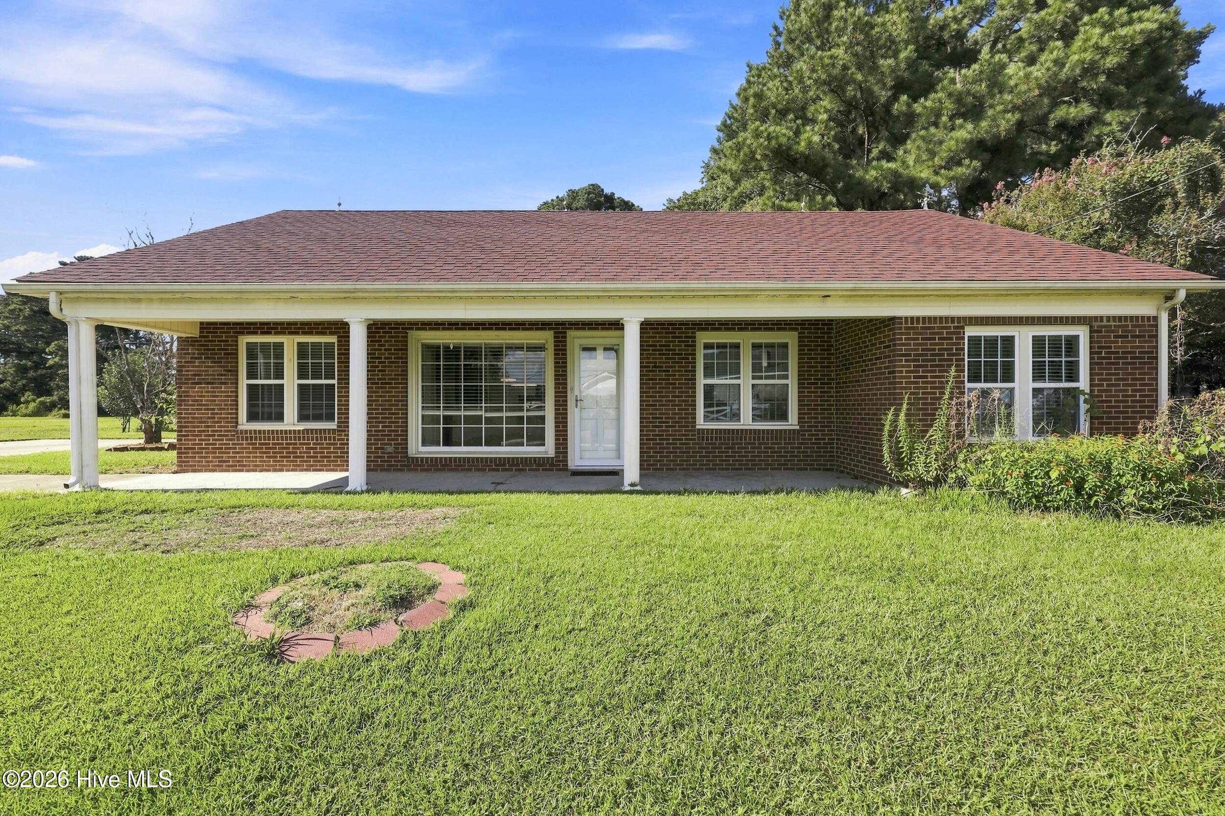 104 Horseshoe Road