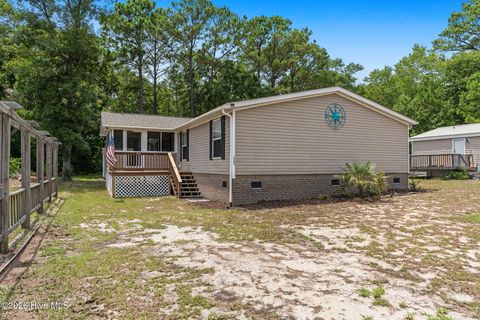 Mobile Home For Sale - 1590 W Kilbart Drive<br/> Brunswick County, Ocean Isle Beach, NC 28469