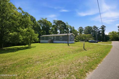 Tiny photo for 425 Beckys Creek Road, Hampstead, NC 28443 (MLS # 100586913)