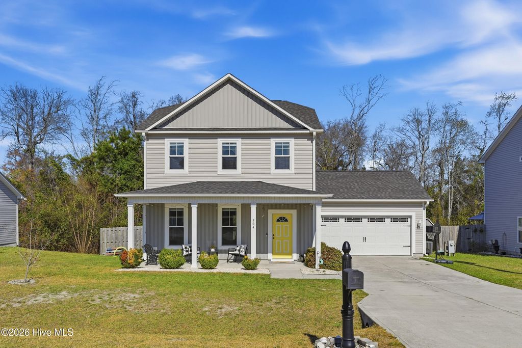 Photo of 304 Holbrook Lane, Hubert, NC 28539 (MLS # 100562917)