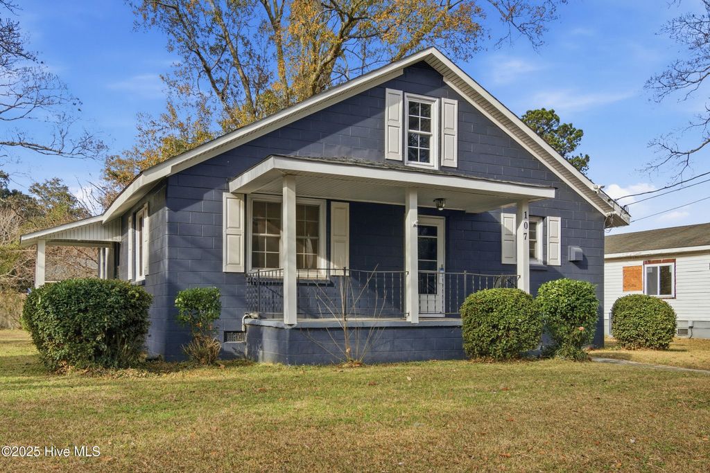 Photo of 107 N 31st Street, Wilmington, NC 28405 (MLS # 100546827)