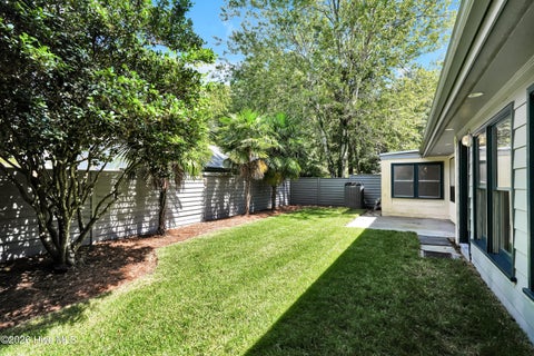 Tiny photo for 1433 Villa Place E, Wilmington, NC 28409 (MLS # 100602754)