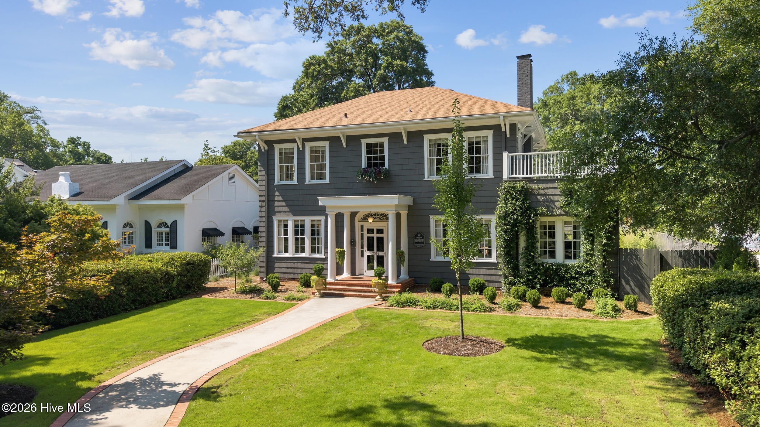 2514 Mimosa Place