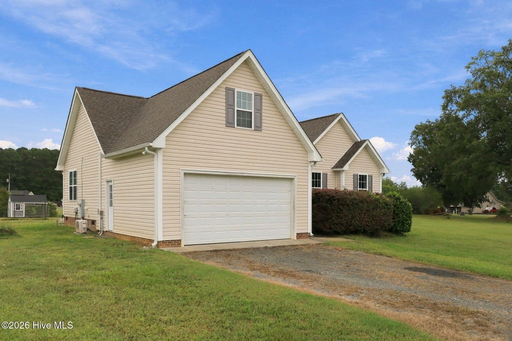 Photo of 2626 Pauline Oaks Drive, Franklinton, NC 27525 (MLS # 100606817)