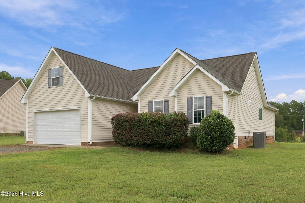 Photo of 2626 Pauline Oaks Drive, Franklinton, NC 27525 (MLS # 100606817)