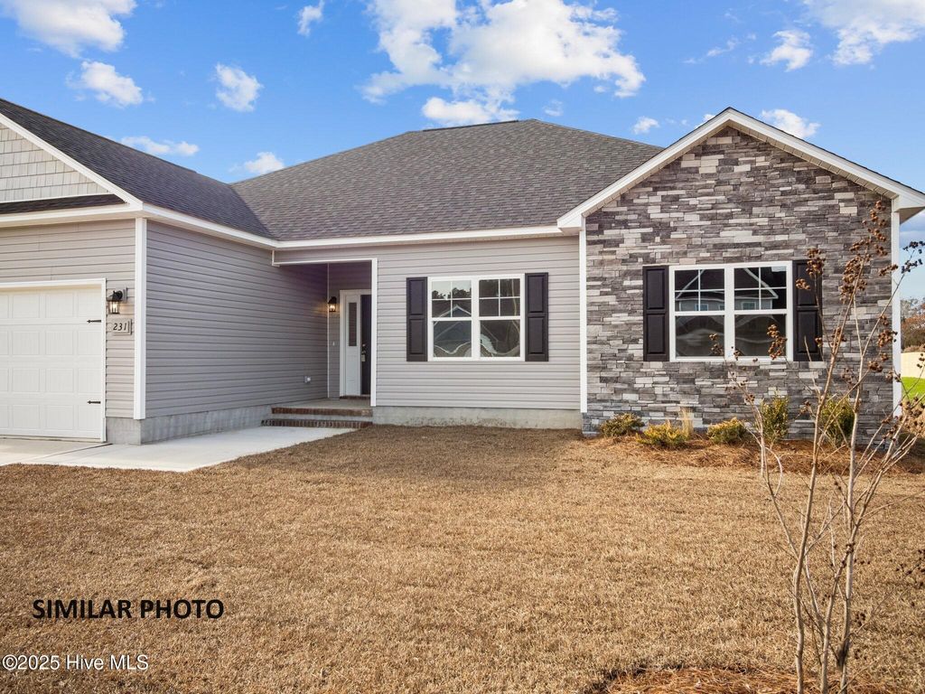 Photo of 712 Quiet Meadow Drive, Jacksonville, NC 28546 (MLS # 100553706)