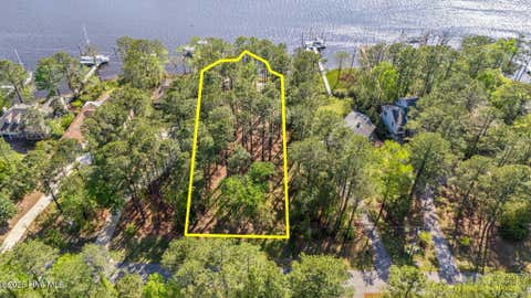 Vacant Land For Sale - 5514 Gondolier Drive<br/> New Bern, NC 28560