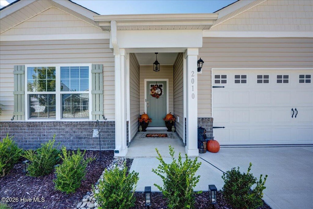 Photo of 2010 Montford Drive, New Bern, NC 28562 (MLS # 100608070)