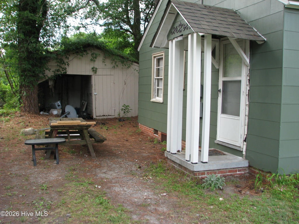 Photo of 403 Winesett Circle, Plymouth, NC 27962 (MLS # 100580721)