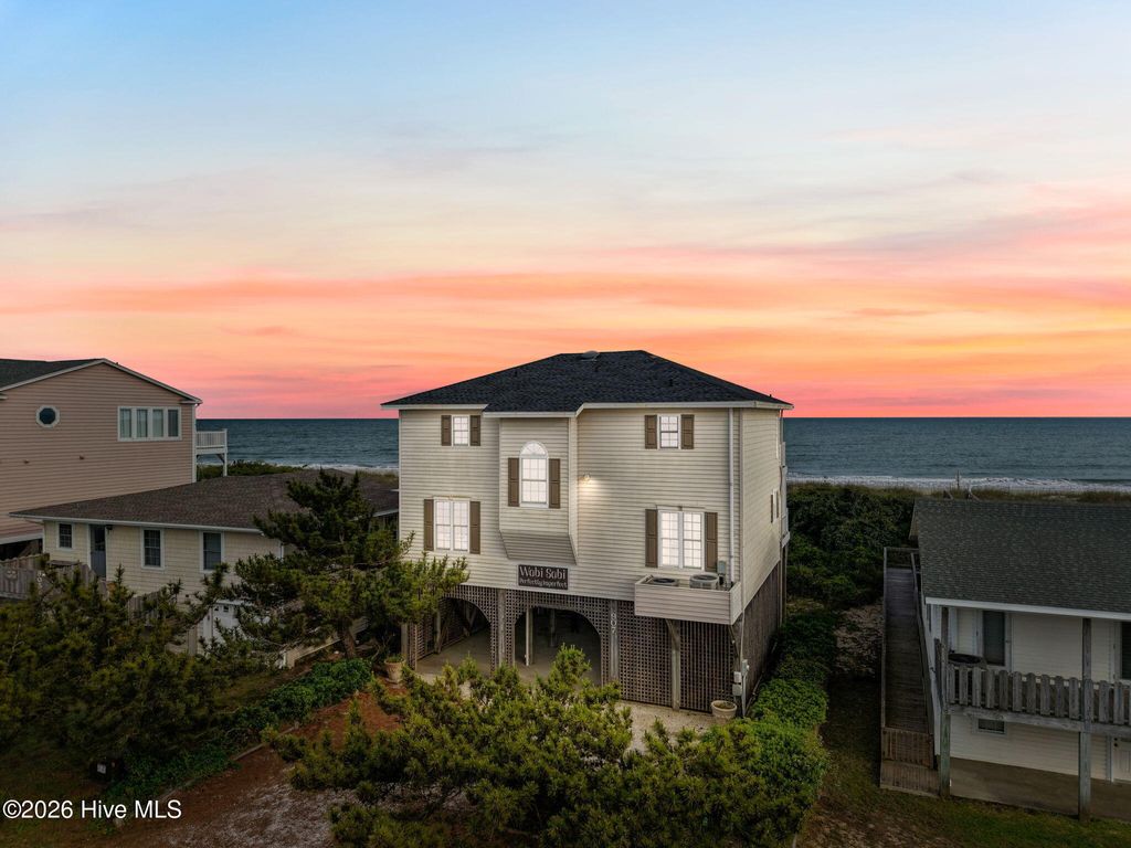 Photo of 907 Ocean Boulevard W, Holden Beach, NC 28462 (MLS # 100573606)