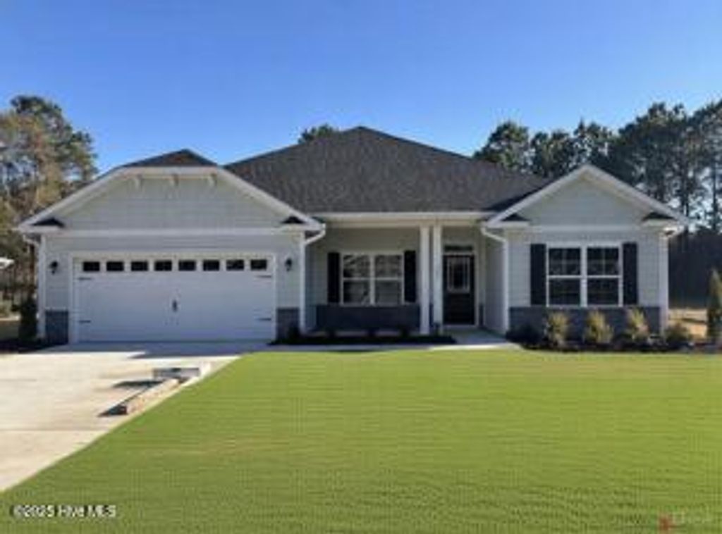 Photo of 115 Boxwood Court, Wallace, NC 28466 (MLS # 100533553)