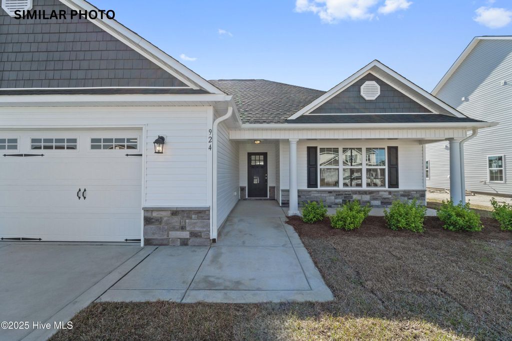 Photo of 720 Regiment Road, Jacksonville, NC 28546 (MLS # 100537618)
