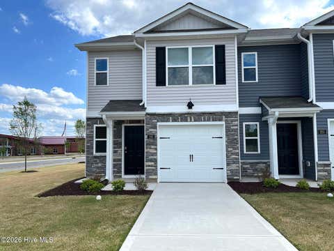 Townhouse For Rent - 201 Maddox Drive<br/> Moore County, Aberdeen, NC 28315