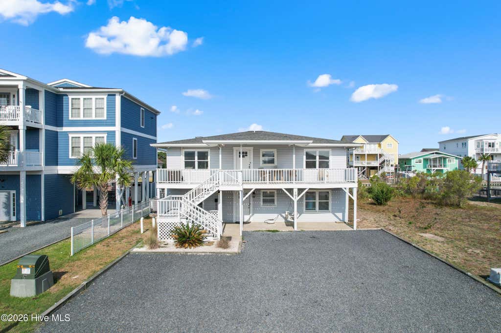 Photo of 107 Lions Paw Street, Holden Beach, NC 28462 (MLS # 100593194)