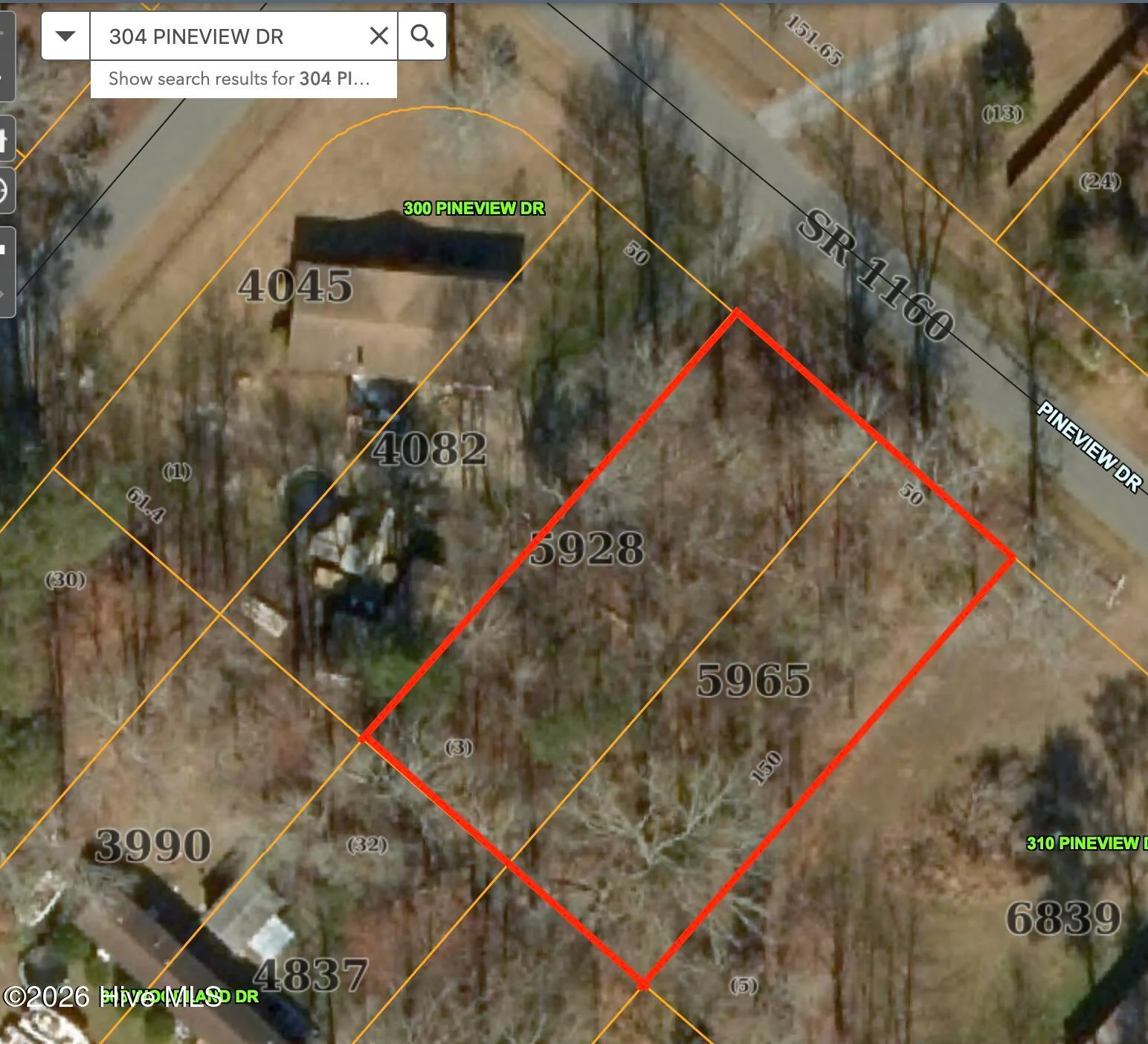 304 & 306 Pineview Drive