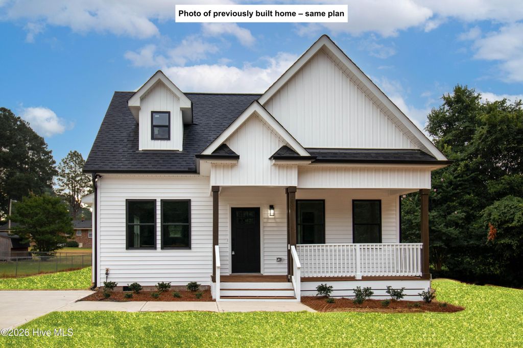 Photo of 437 Evans Street, Wilmington, NC 28405 (MLS # 100555538)