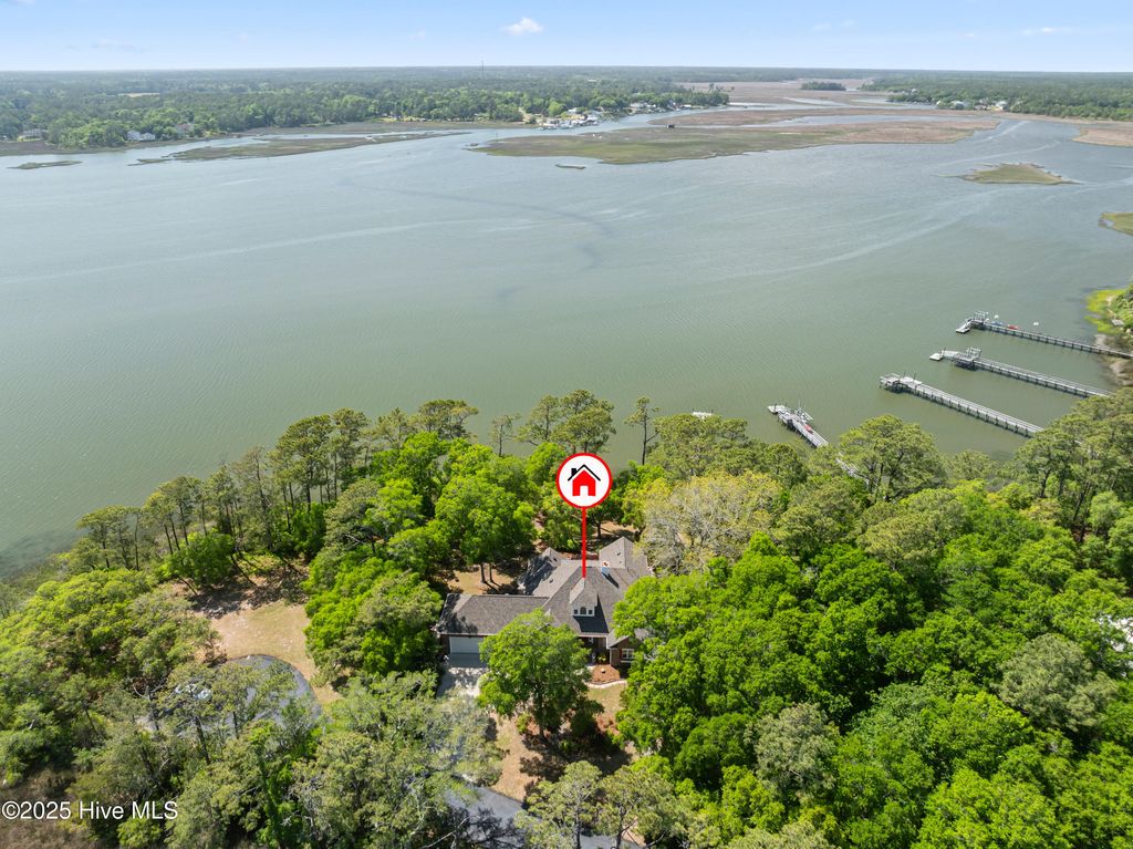 Photo of 524 Admirals Court SE, Bolivia, NC 28422 (MLS # 100570378)