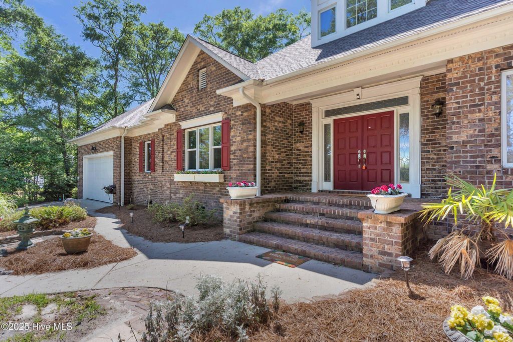 Photo of 524 Admirals Court SE, Bolivia, NC 28422 (MLS # 100570378)