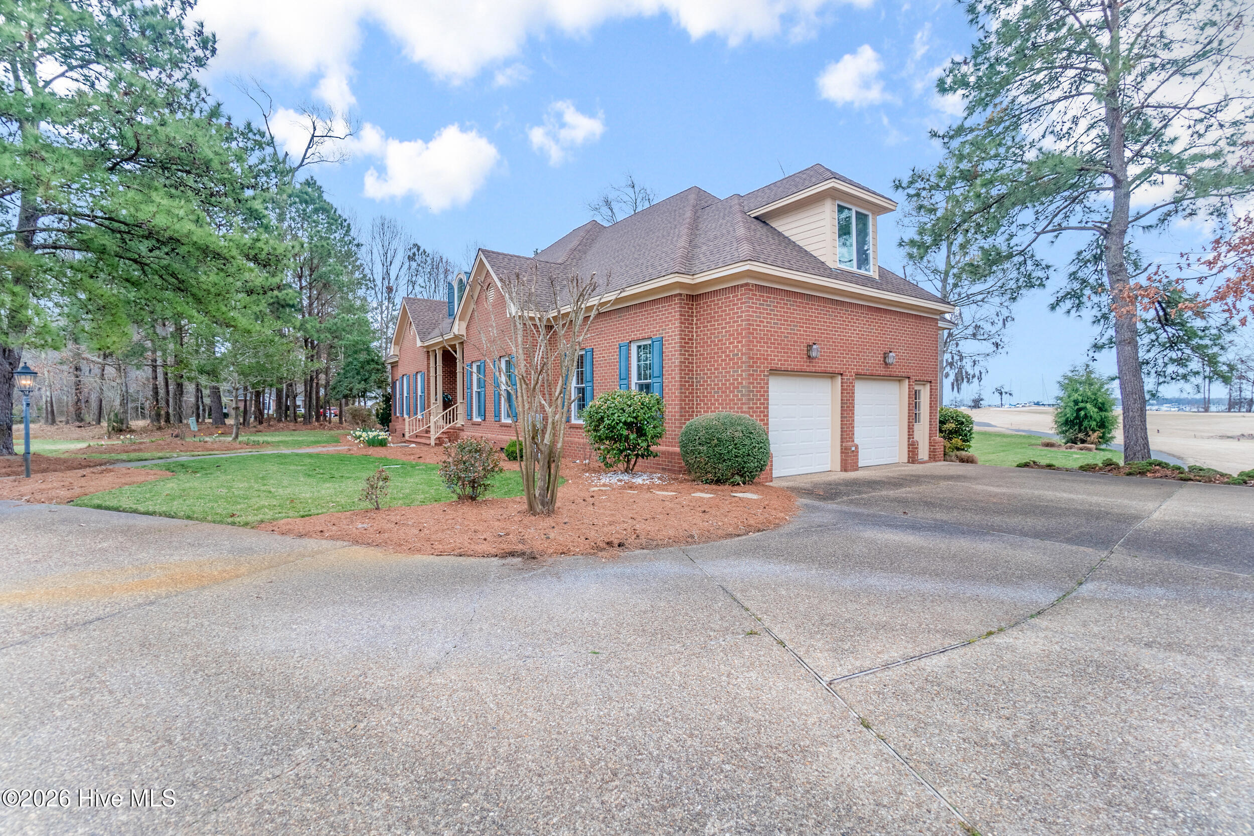 107 Chowan Circle