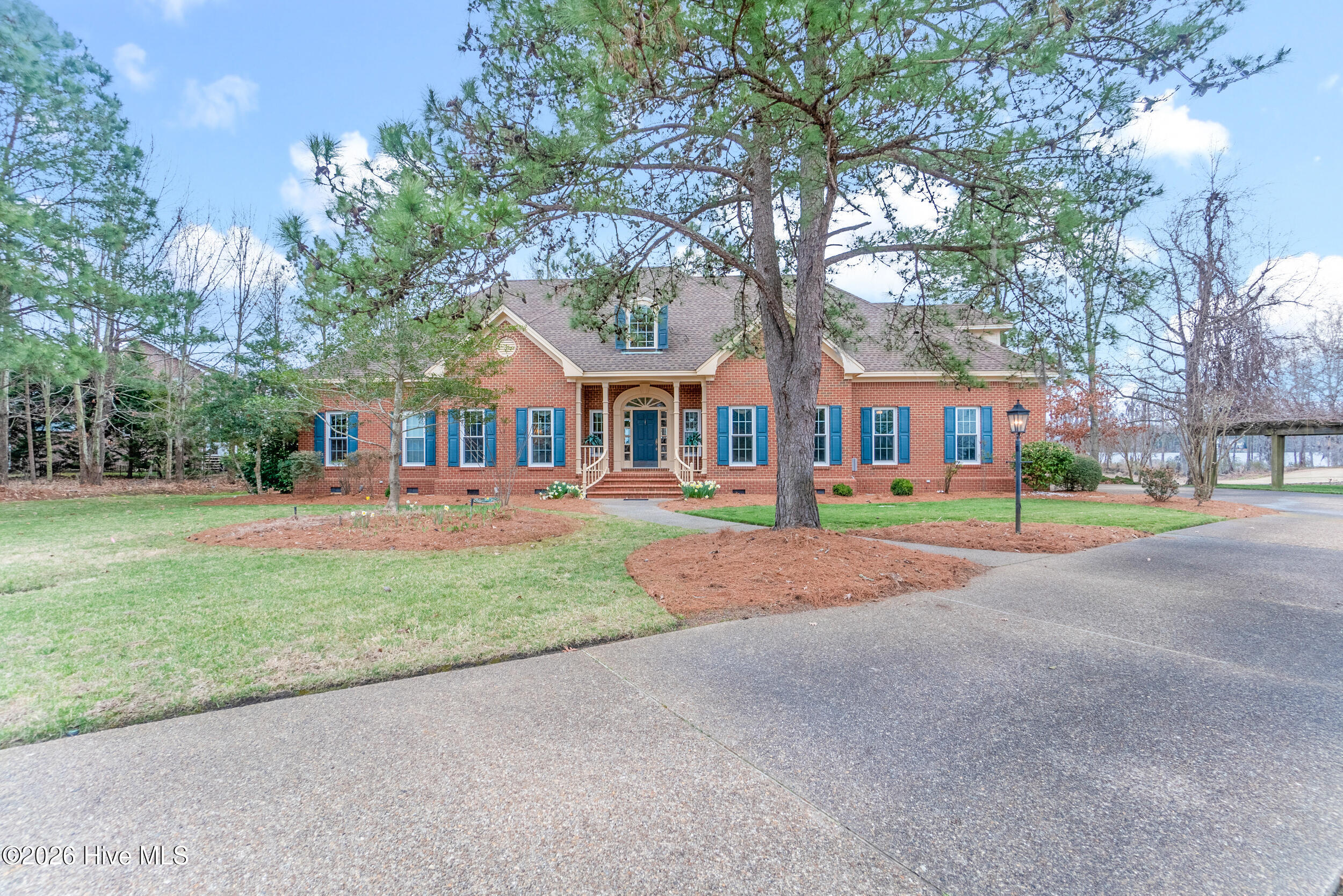 107 Chowan Circle