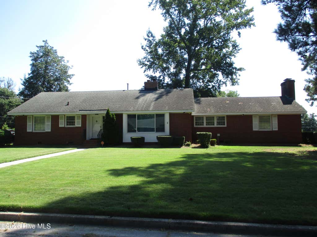 Photo of 2201 Woodview Road, Kinston, NC 28504 (MLS # 100598164)