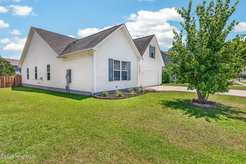 Photo of 104 Ashcroft Drive, Jacksonville, NC 28546 (MLS # 100589399)