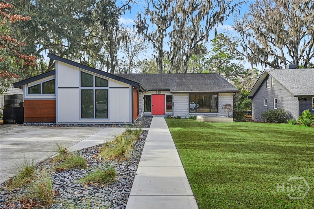 255 Kensington Drive