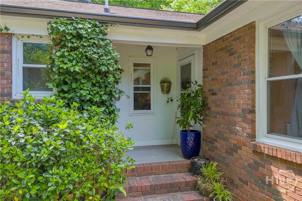Photo of 480 Somerset Drive, Athens, GA 30606 (MLS # CL355438)