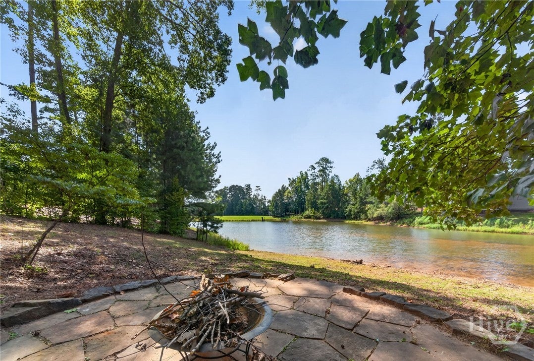 1021 Inverness Drive