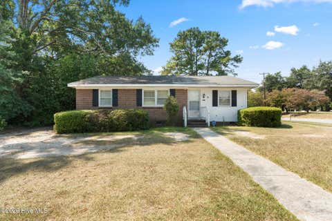 Photo of 301 Tuskeegee Drive, Laurinburg, NC 28352 (MLS # 100593985)