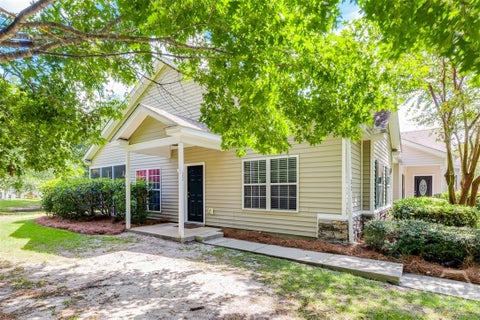 Townhouse For Sale - 22 Copper Court<br/> Savannah, GA 31419