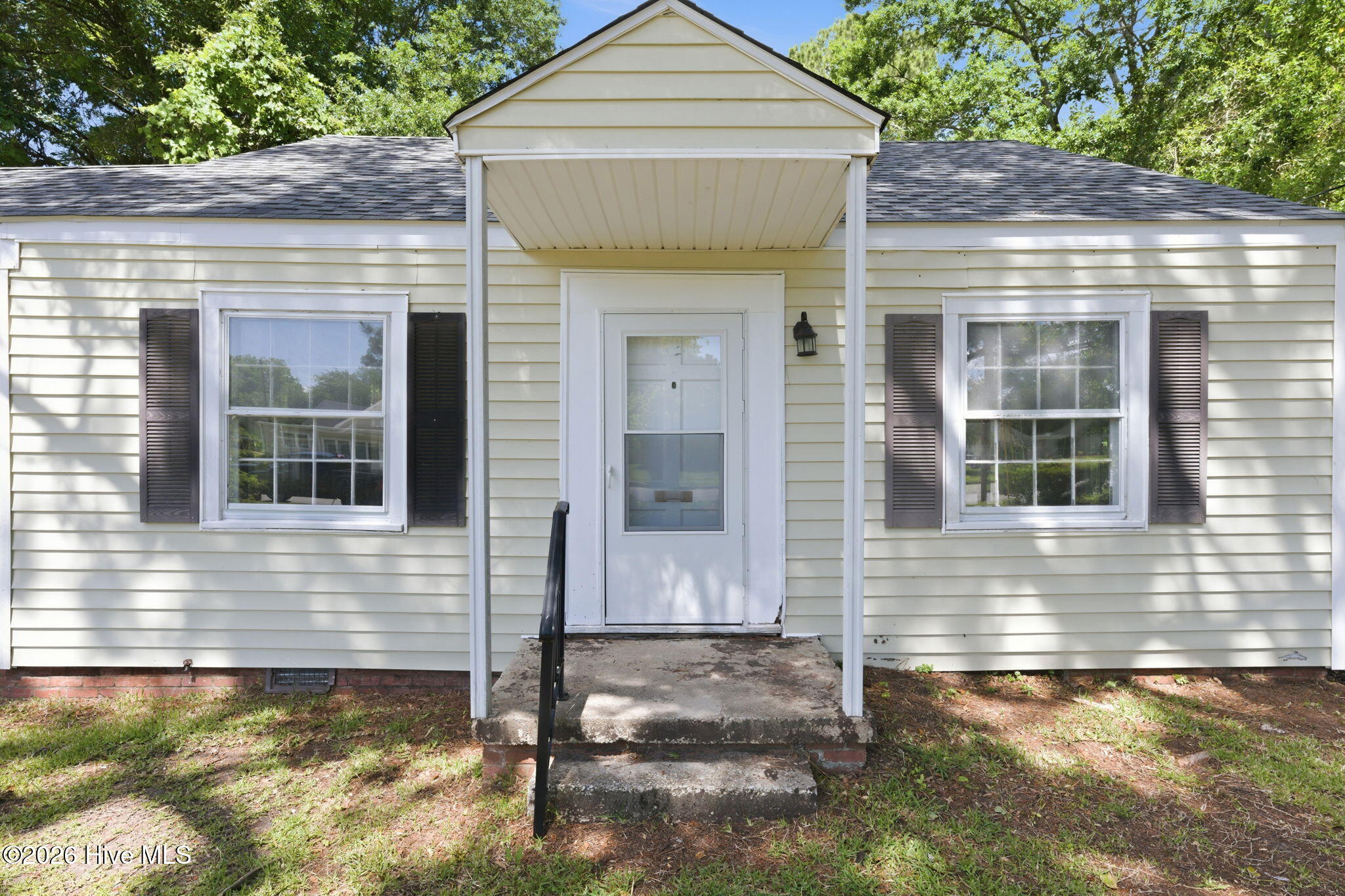 1610 Queen Anne Lane