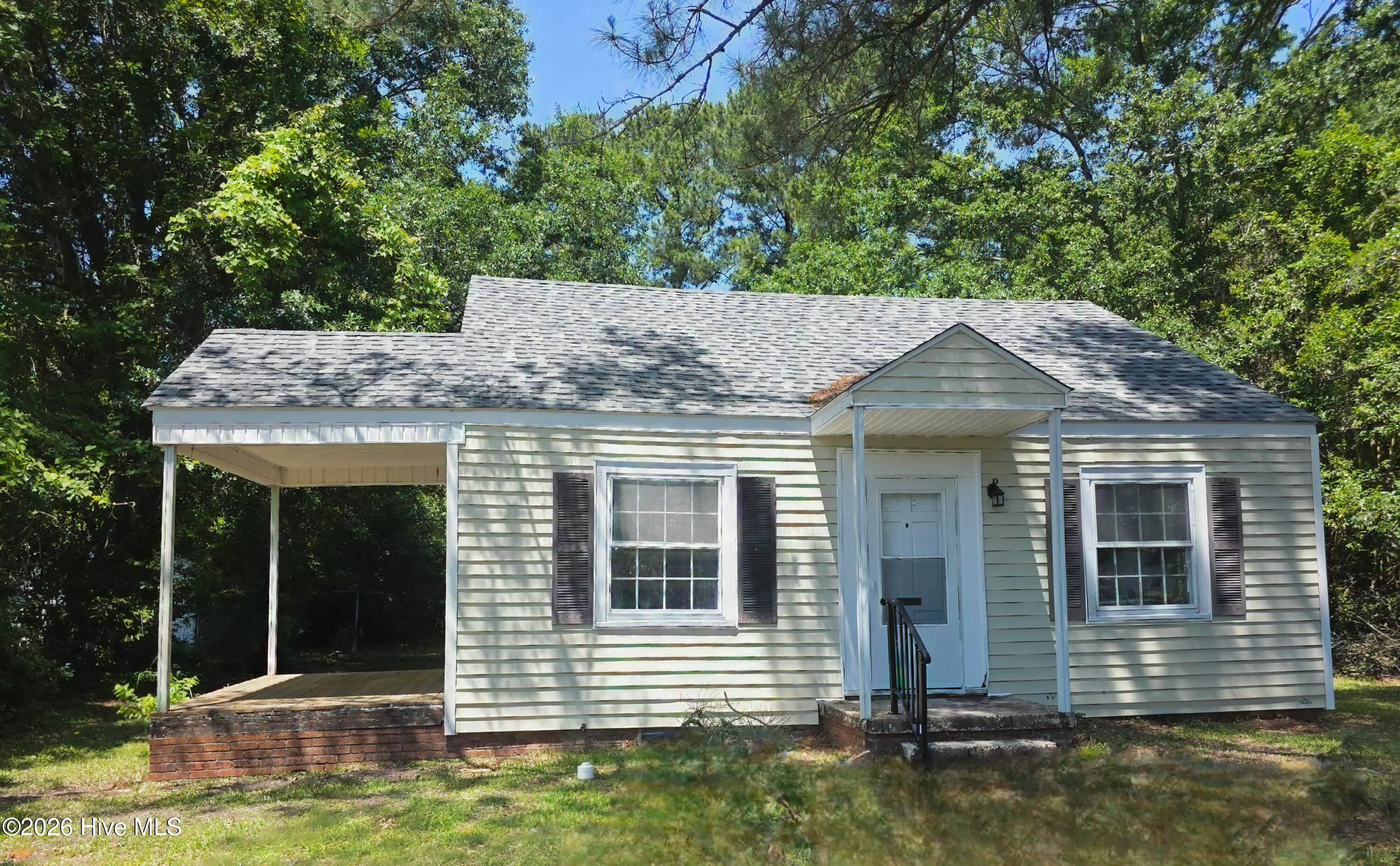 1610 Queen Anne Lane