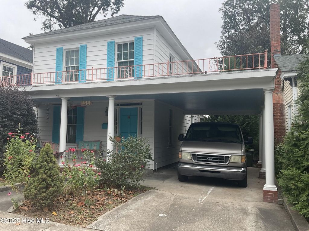 Photo of 414 E 2nd Street, Washington, NC 27889 (MLS # 100537652)