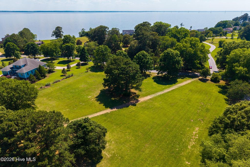 Photo of 125 Mulberry Hill Lane, Edenton, NC 27932 (MLS # 100576064)