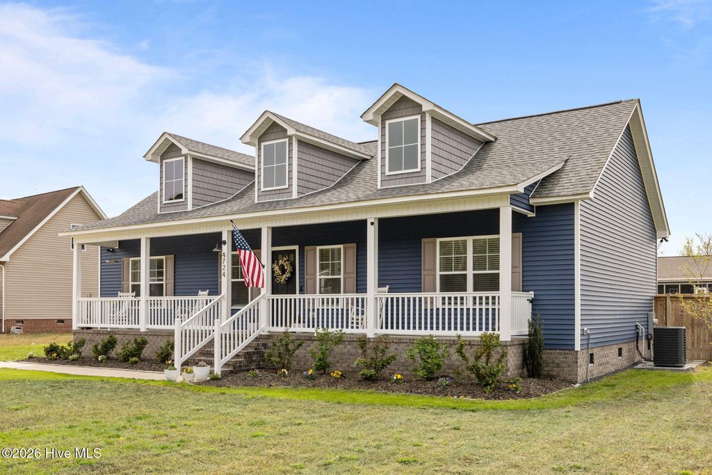 Photo of 4724 Virginia Dare Drive, Washington, NC 27889 (MLS # 100562709)