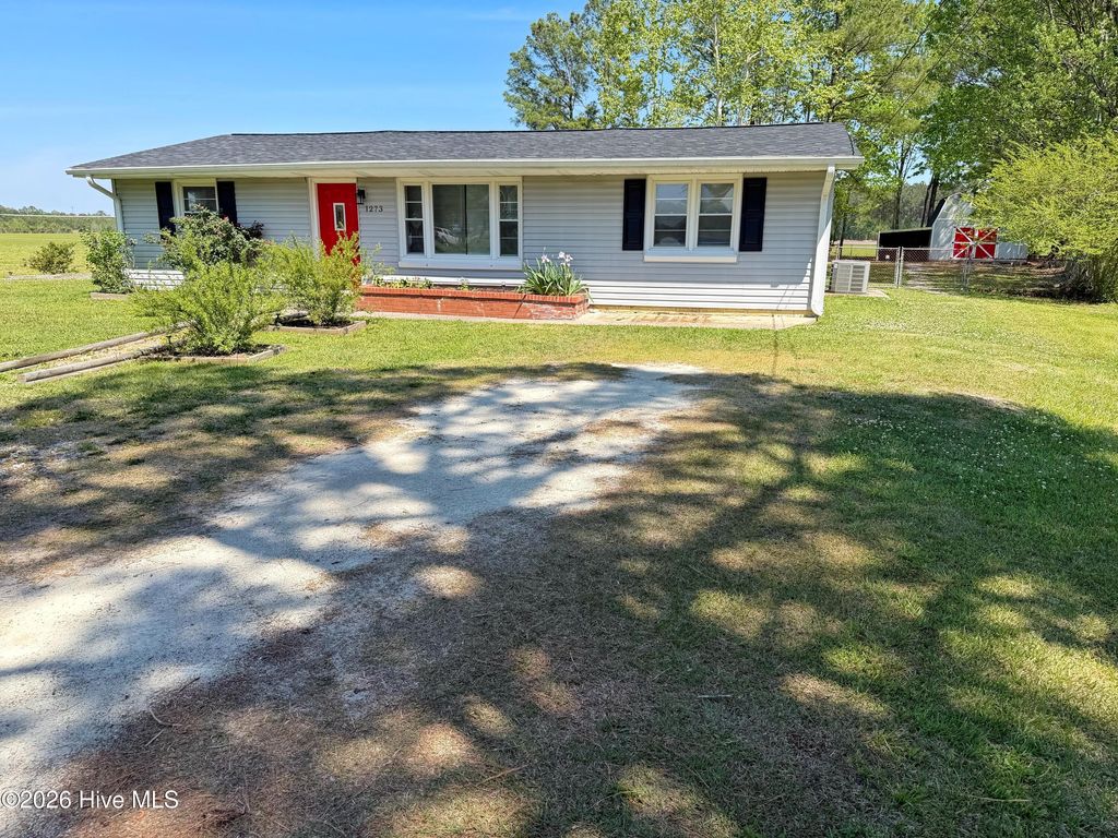 Photo of 1273 Halltown Road, Jacksonville, NC 28546 (MLS # 100568098)