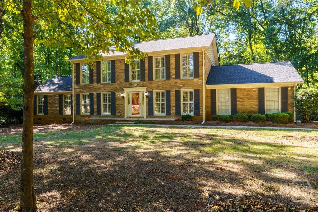Photo of 180 Broomsedge Trail, Athens, GA 30605 (MLS # CL365495)
