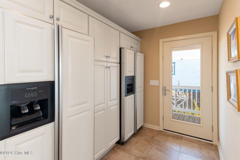 Tiny photo for 855 Ocean Boulevard W, Holden Beach, NC 28462 (MLS # 100556011)