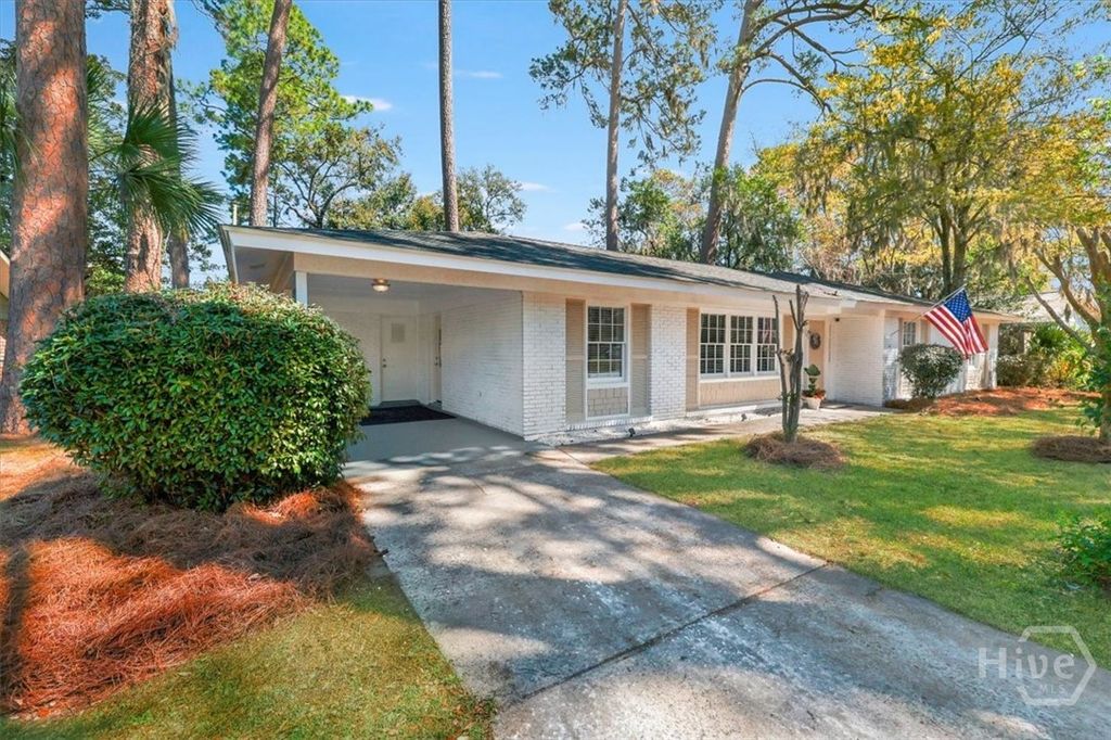 Photo of 620 Valleybrook Road, Savannah, GA 31419 (MLS # SA352734)
