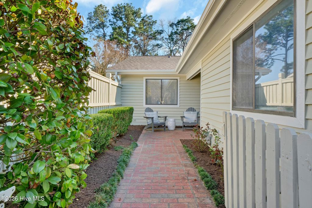 Photo of 6037 Caddy Circle, Wilmington, NC 28405 (MLS # 100562234)
