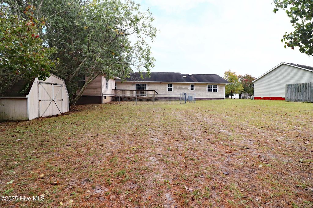 Photo of 118 Turtle Court, Newport, NC 28570 (MLS # 100538618)