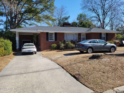 Homes For Rent - 211 S Elm Street<br/> Greenville, NC 27858
