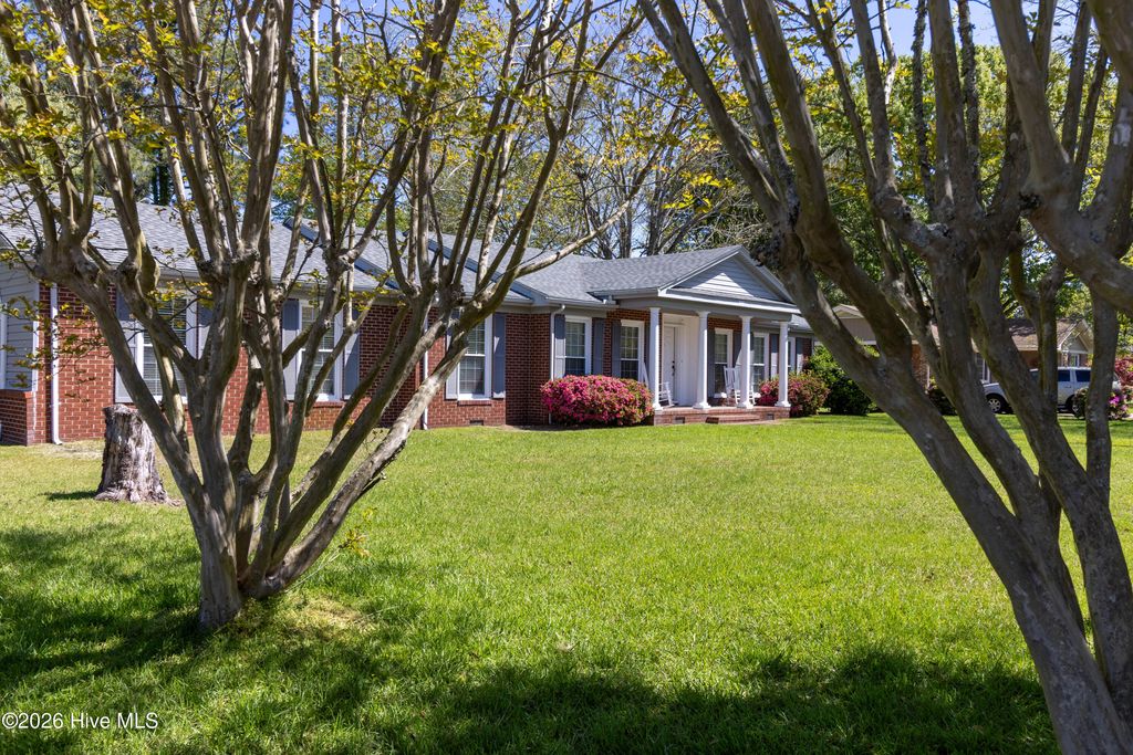 Photo of 212 Robin Lane, Edenton, NC 27932 (MLS # 100568191)